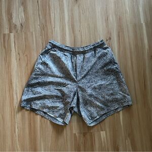 Lululemon Men’s 5” Shorts - Lined